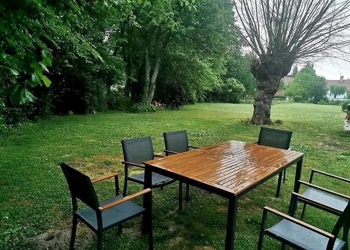 Le Patis Piou Holiday home Alette